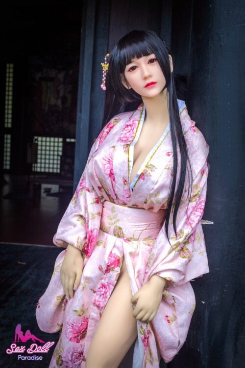 Suki: Realistische japanische TPE-Gummipuppe