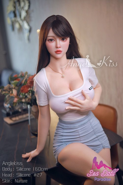 Asiatische Silikon-Sexpuppe 160 cm mit schwarzen Haaren